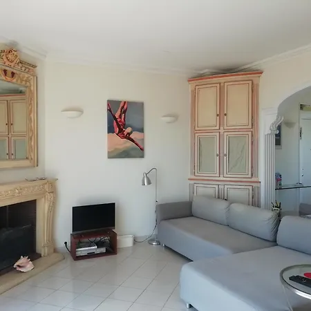 Rooftop Vue Apartment Antibes